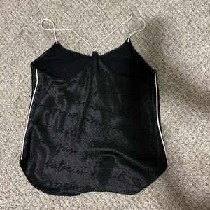 Victoria’s Secret top